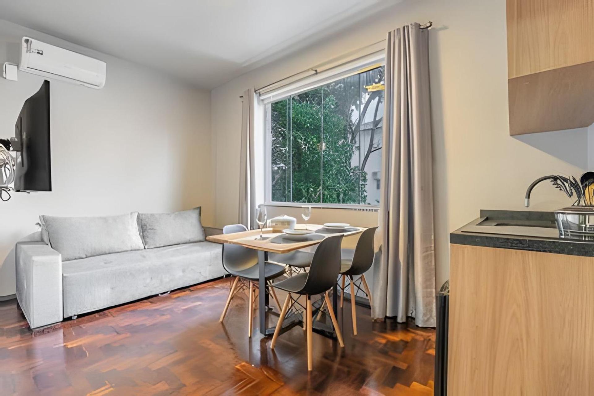 A 600m Da Germanica Apartamento *